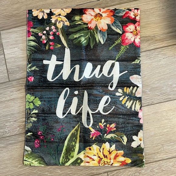 Thug Life Garden Flag - Picture 1 of 5
